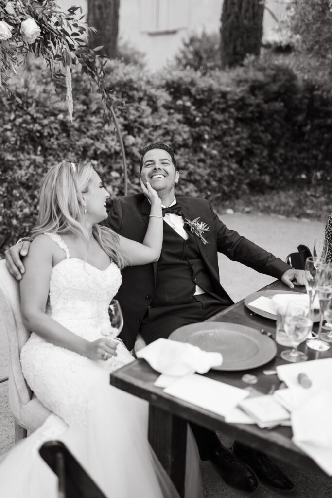 Ultimate Tips for Your Wedding | Wedding Tips for the end of your wedding day from a SoCal Wedding Photographer: Sun and Peak Studios