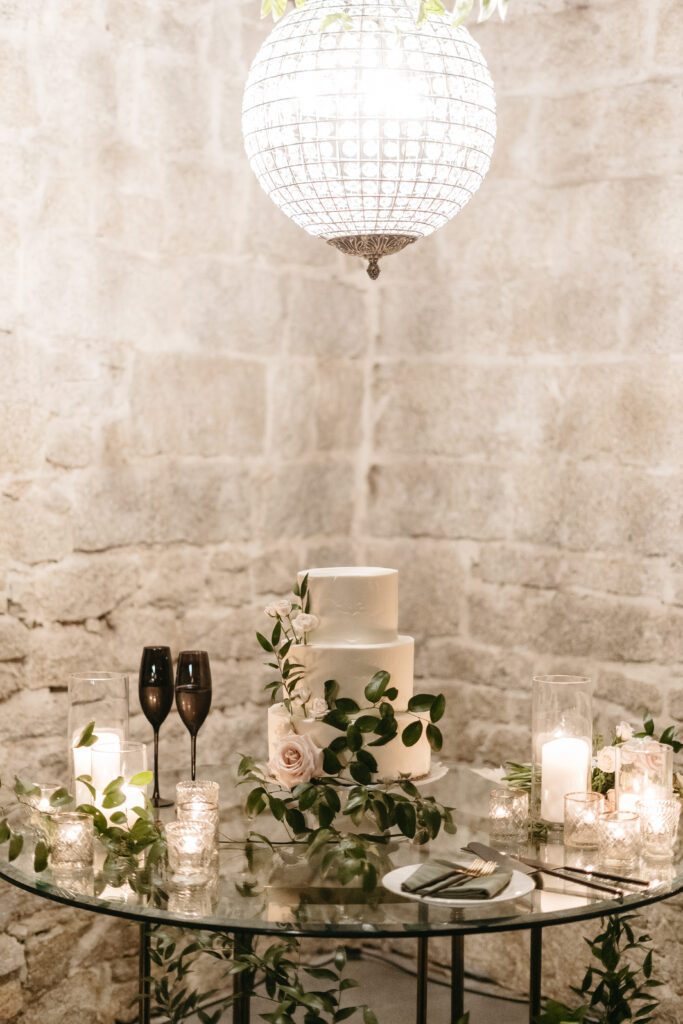 Ultimate Tips for Your Wedding | Wedding Tips for the end of your wedding day from a SoCal Wedding Photographer: Sun and Peak Studios