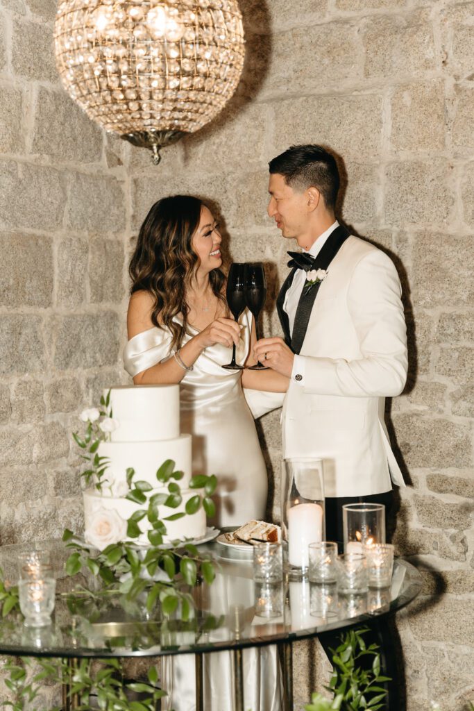 Ultimate Tips for Your Wedding | Wedding Tips for the end of your wedding day from a SoCal Wedding Photographer: Sun and Peak Studios